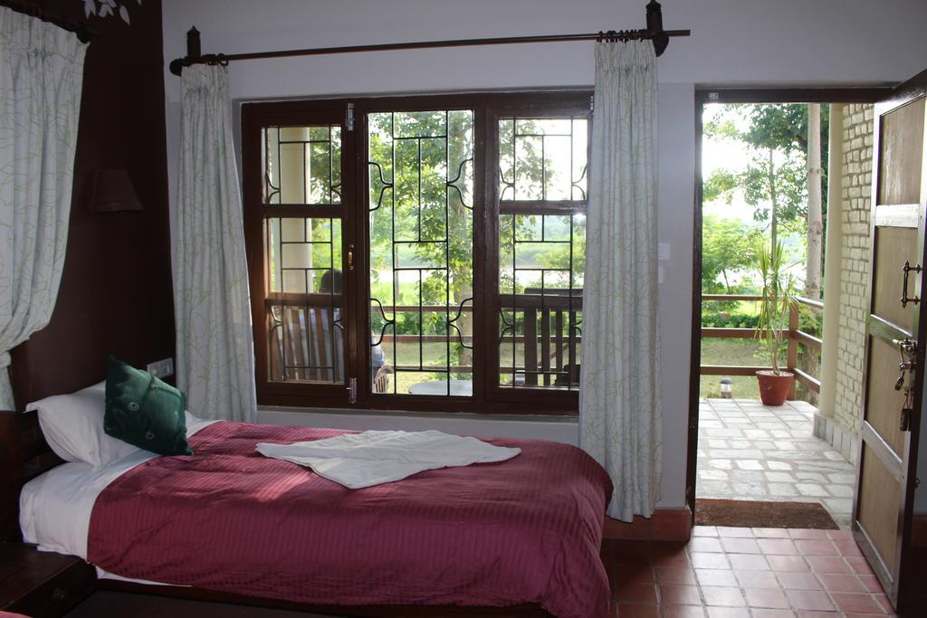 River View Jungle Camp Sauraha Dış mekan fotoğraf