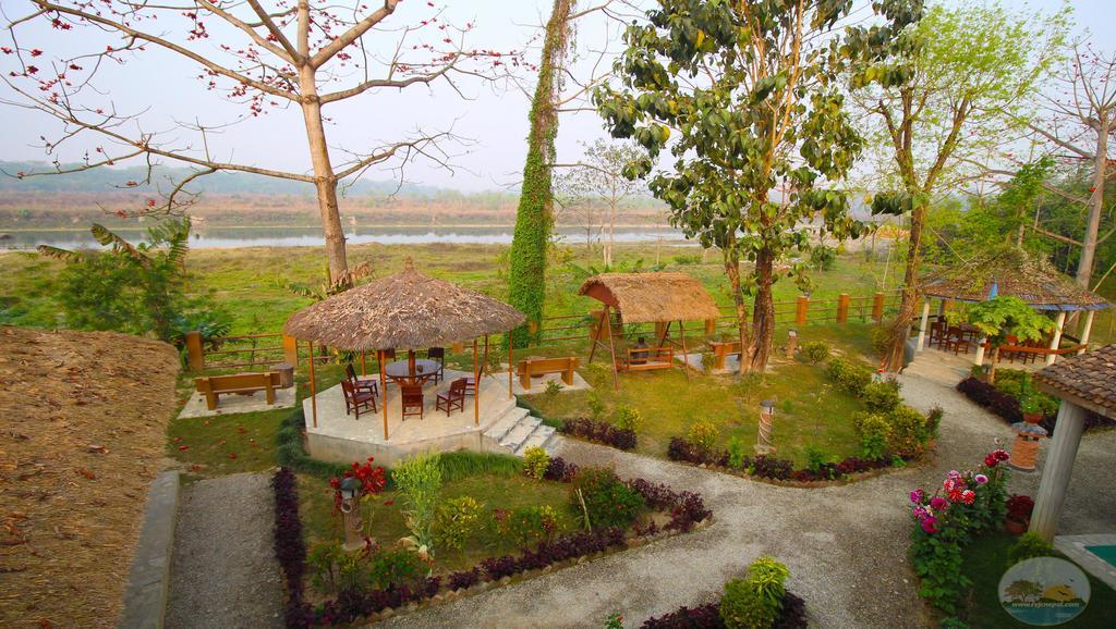 River View Jungle Camp Sauraha Dış mekan fotoğraf